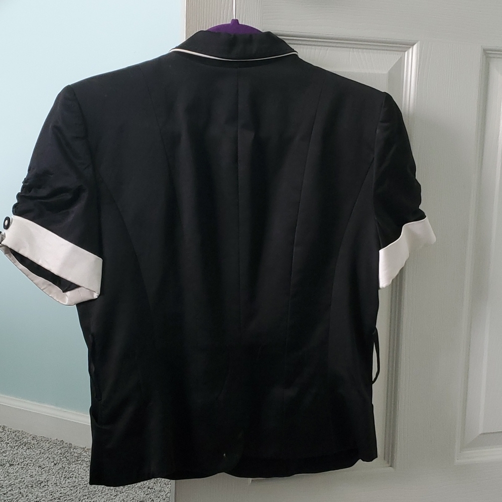 Bebe Size 8 Black and White Jacket